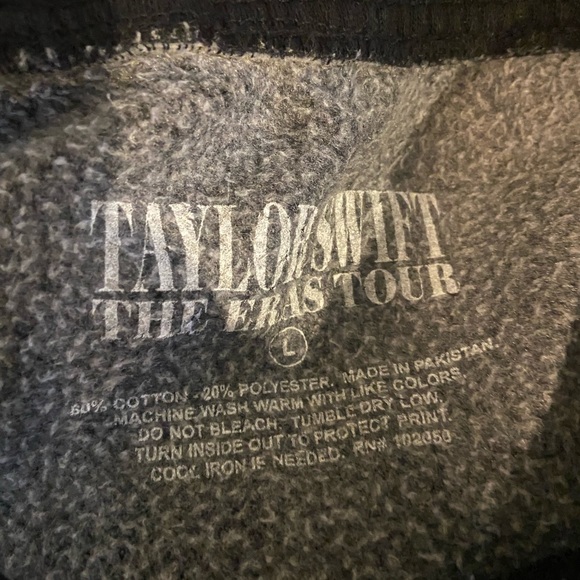 Taylor Swift The Eras Tour joggers Sz large - Picture 6 of 6
